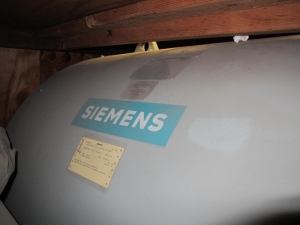 MOTOR, ELECTRIC TYPE, 800 HORSEPOWER, 4160 VOLT ELEC RATING, 3600 RPM, 3020SS6 FRAME, 99 AMPS, TEFC ENCLOSURE, 1.15 SERVICE FACTOR. INDUCTION, HORIZONTAL MOUNT. 0.66KW, 480V SPACE HEATER, PART # 53-807-487-417 (W-50) LOADING & HANDLING FEE $250-